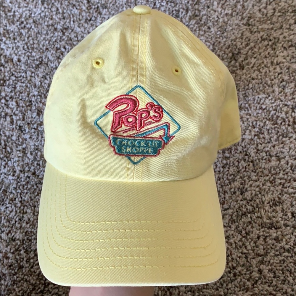 Riverdale Yellow Cap